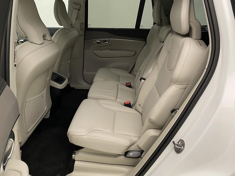 Volvo XC90 B5 AWD BRIGHT PLUS AUT CZ 7m - fotka 5 z 62