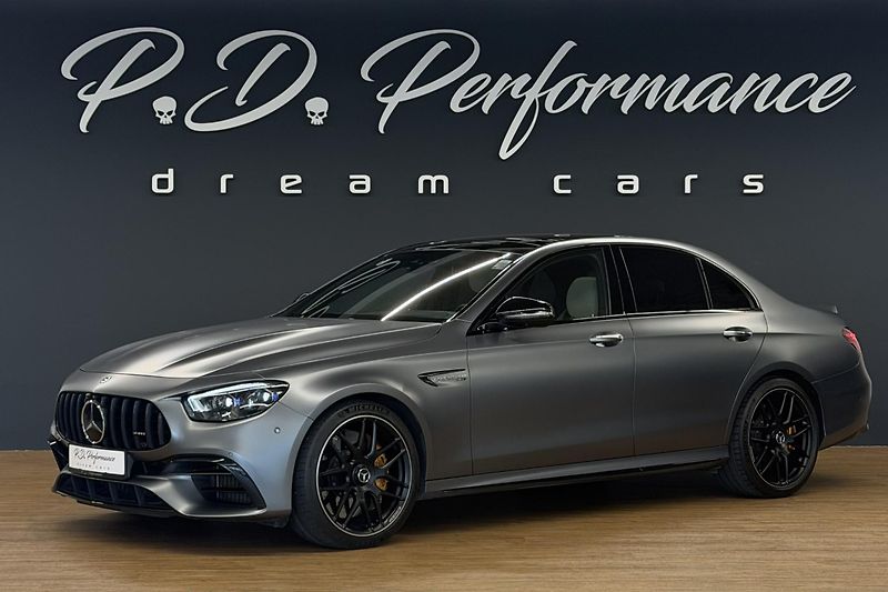 Mercedes-Benz Třídy E (2021) E 63s AMG 4Matic+ V8 Biturbo - fotka 7 z 124