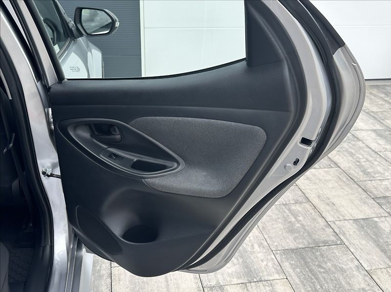 Mazda 2 Hybrid 1,5 116PS  Agile Comfort A/T - fotka 21 z 55