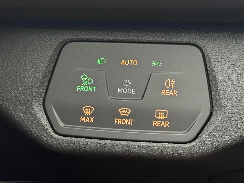 Volkswagen ID.4 (2021) Pro Performance 150kW, 82kWh   - fotka 27 z 45
