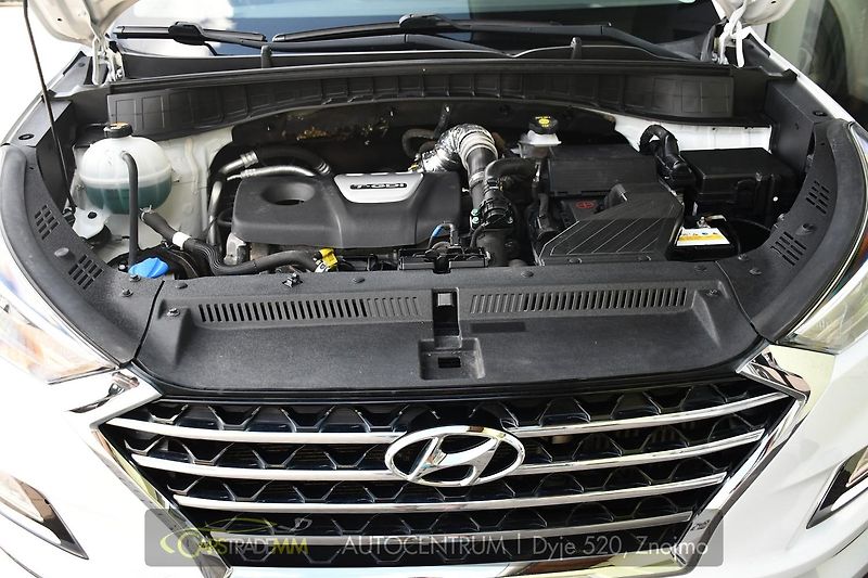 Hyundai Tucson 1,6 T-GDI 130kW 4x4 - fotka 50 z 53