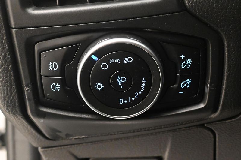 Ford Focus 1,5 TDCi 88 kW - fotka 25 z 28