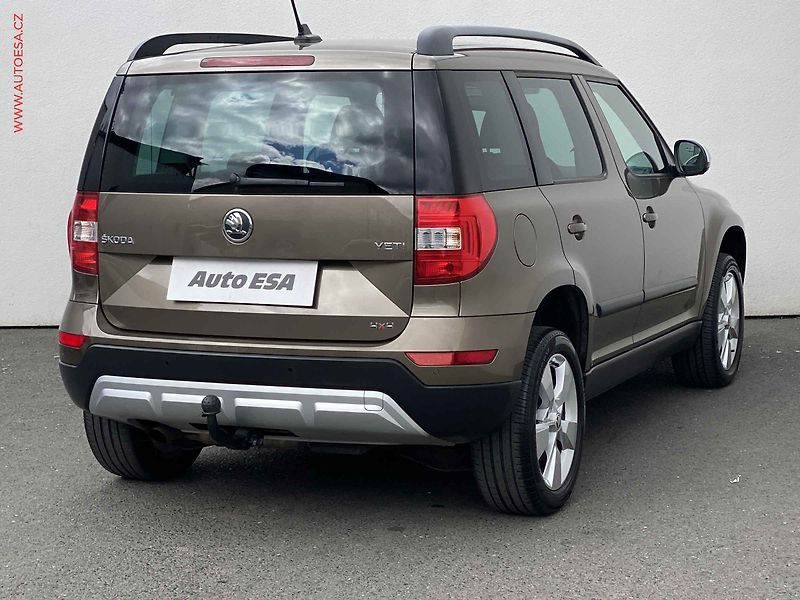 Škoda Yeti (2014) 2.0 TDi 4x4, Elegance, TZ - fotka 4 z 18