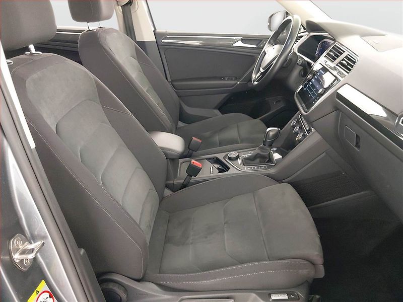 Volkswagen Tiguan Allspace (2019) Highline 2.0 TDI - fotka 9 z 24