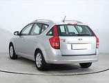 Kia Ceed (2011) 1.4 CVVT, po STK - náhled 3