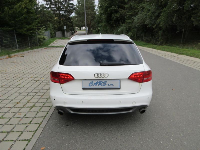 Audi A4 2,0 TFSi 155Kw S-Line, 4x4, VA - fotka 8 z 23