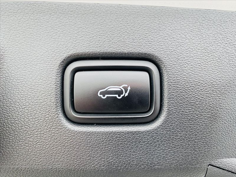 Hyundai Tucson 1,6 T-GDi MHEV 132kW 4x4 - fotka 24 z 28