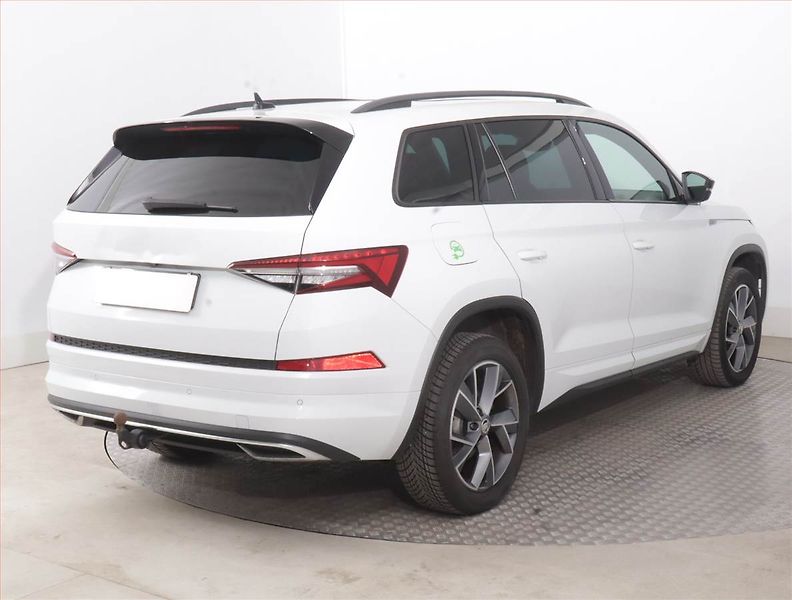 Škoda Kodiaq (2021) Sportline 1.5 TSI - fotka 5 z 19