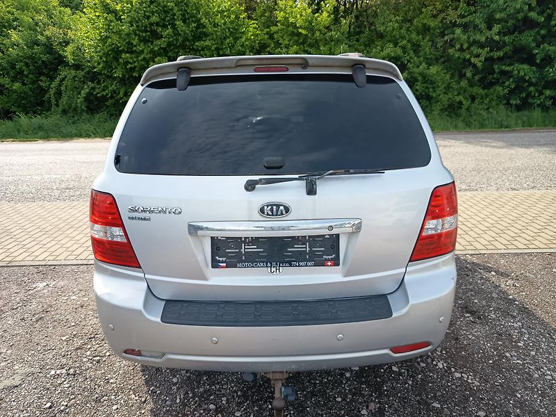 Kia Sorento (2007) 2.5 VGT tažné na 3t. - fotka 19 z 46