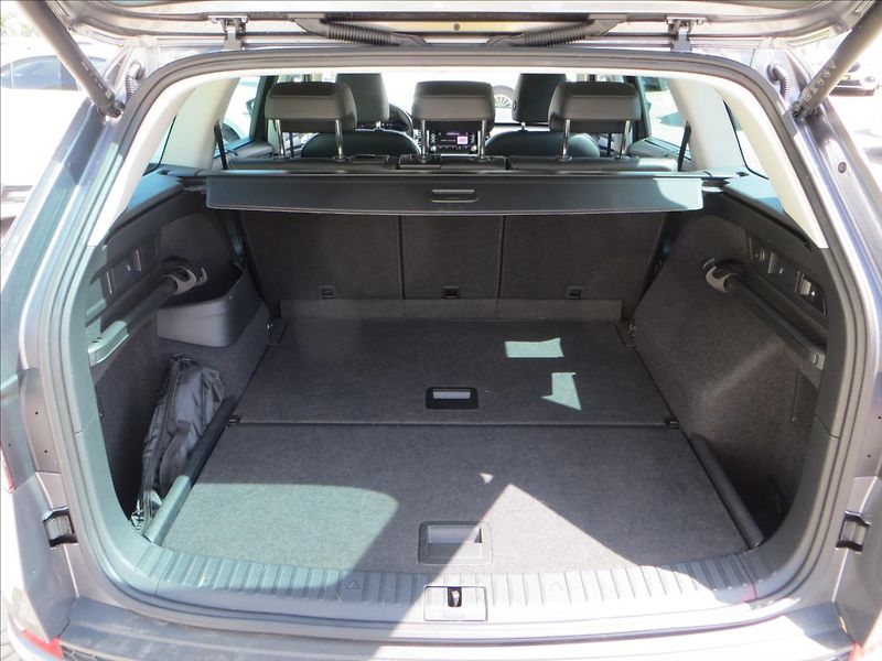 Škoda Kodiaq 2,0 TDI Style DSG 4x4 Tažné ČR - fotka 7 z 33
