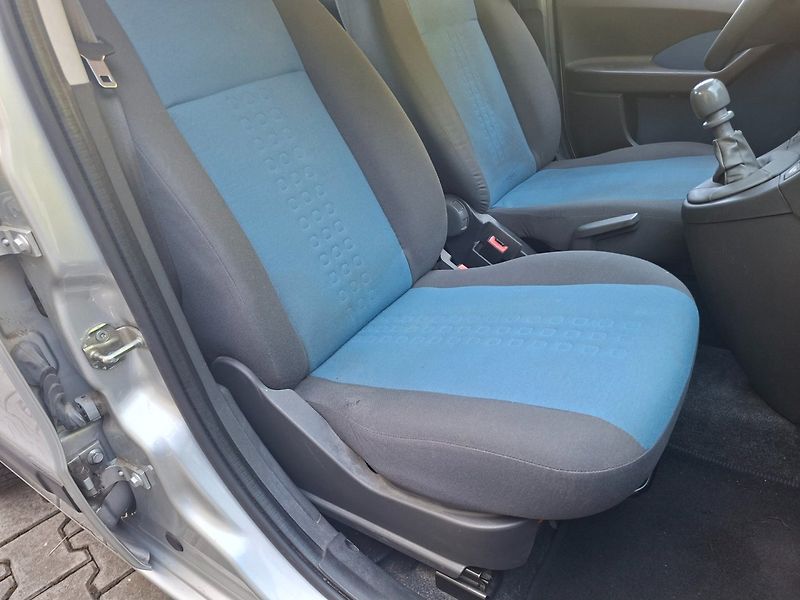 Fiat Panda (2010) 1.2i 44kW -KLIMATIZACE - fotka 19 z 30