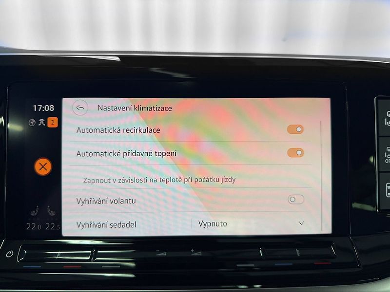 Volkswagen Multivan 2.0TDI DSG LIFE, PANORAMA, IQ. - fotka 17 z 28