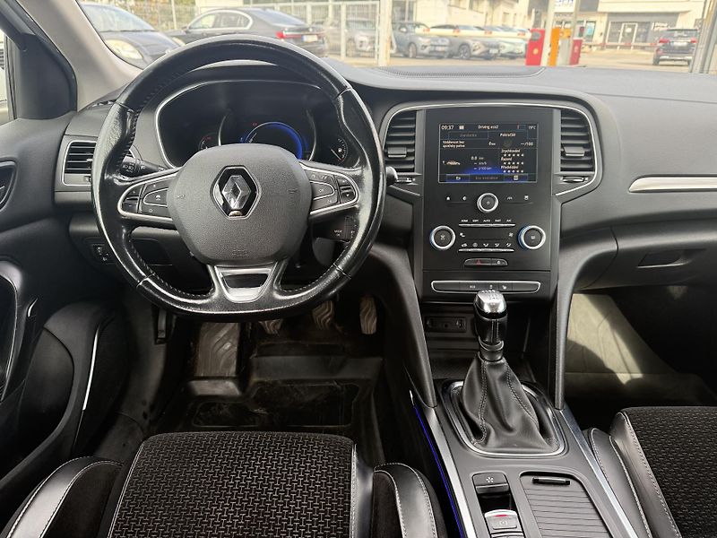 Renault Mégane 1.5 DCI 81kW - fotka 10 z 36