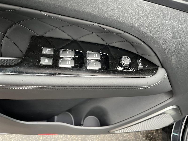 KGM Rexton (2026) 2.2 e-XDI Premium, BP, 4x4 - fotka 9 z 16