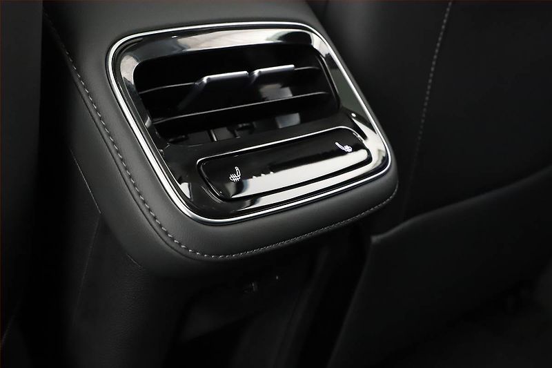 Chery Tiggo 8 (2026) 1.6 TGDI, UNIQUE, Ad. tempomat - fotka 15 z 20