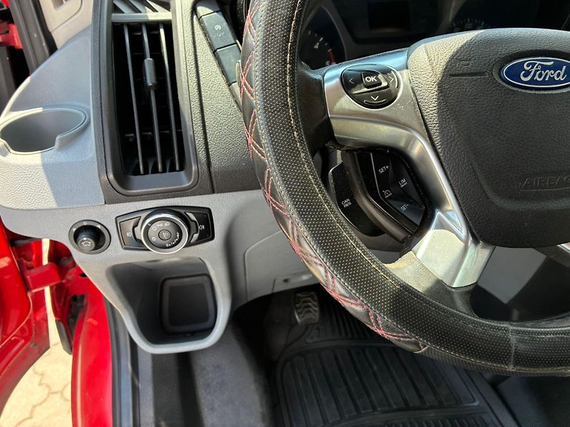 Ford Transit (2015) 2.2TDCi, 74KW, 9 MÍST, L3H2 - fotka 16 z 18