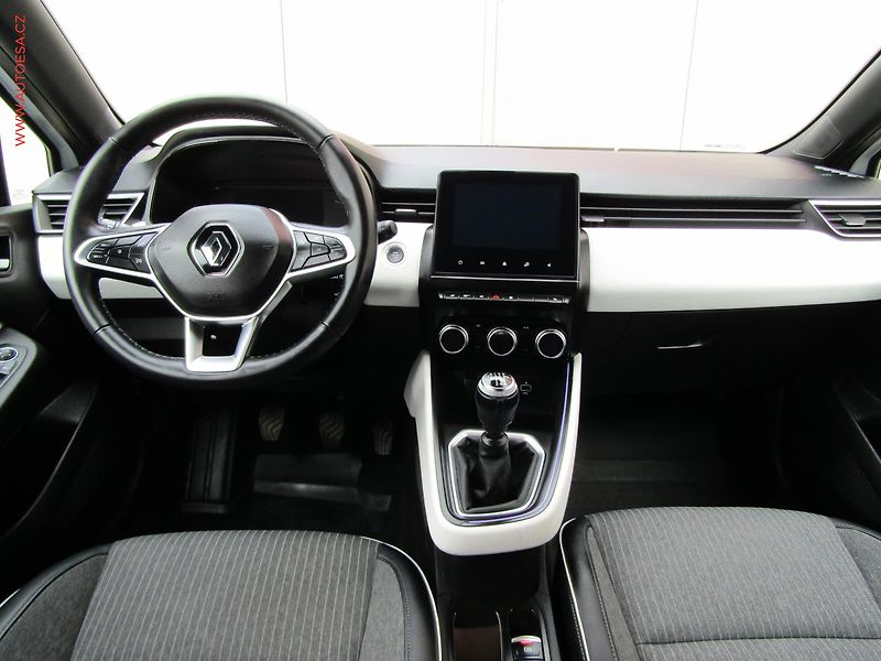 Renault Clio (2023) 1.0 TCe, ČR, LED, navi - fotka 8 z 20