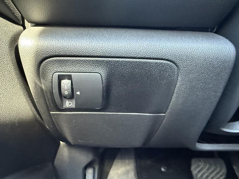 Renault Mégane 1.5 DCi 1.majitel CZ - fotka 24 z 30