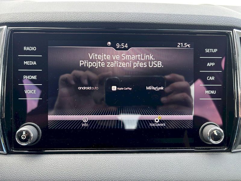 Škoda Karoq (2019) 1.5 TSI 110kW DSG Style - fotka 22 z 35