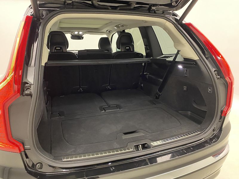 Volvo XC90 B5 AWD BRIGHT PLUS AUT 7m - fotka 6 z 58