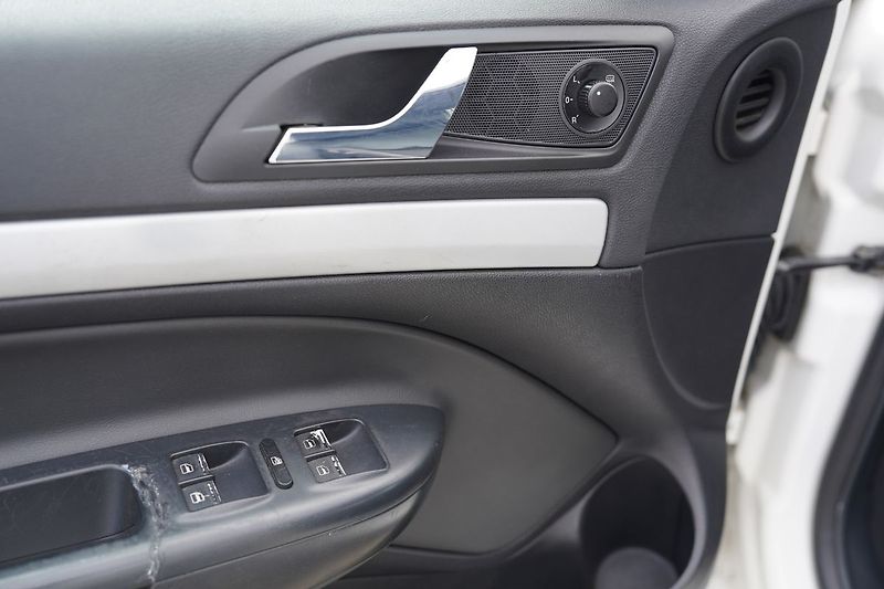 Škoda Octavia 1.6 FSI/116PS/Elegance/kůže/ČR - fotka 13 z 39