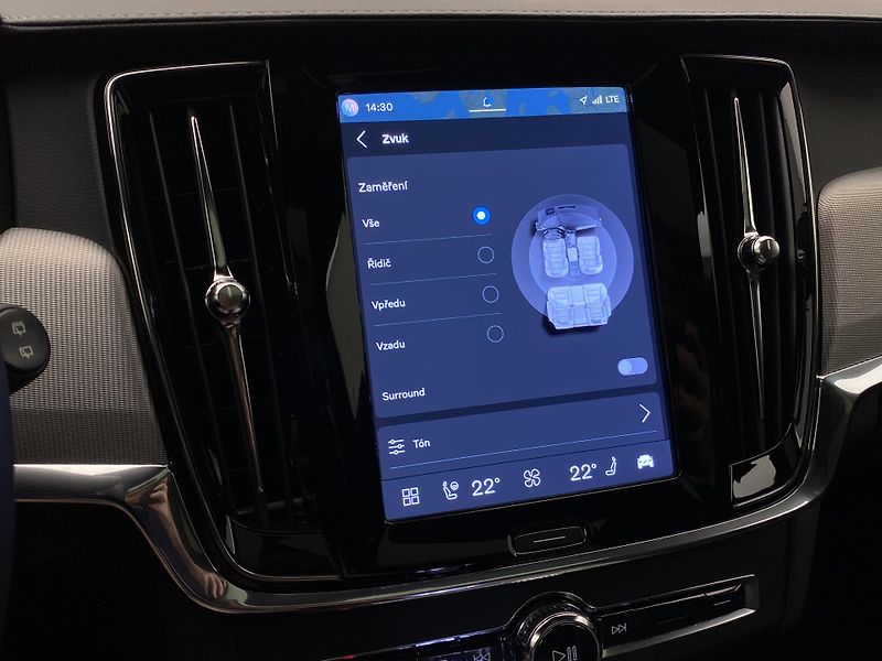Volvo V90 B4 BRIGHT PLUS AUT - fotka 59 z 63