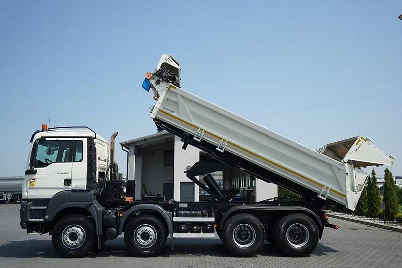 MAN TGS (2018) 35.500 8x4 Bordmatik EURO 6 - fotka 2 z 23