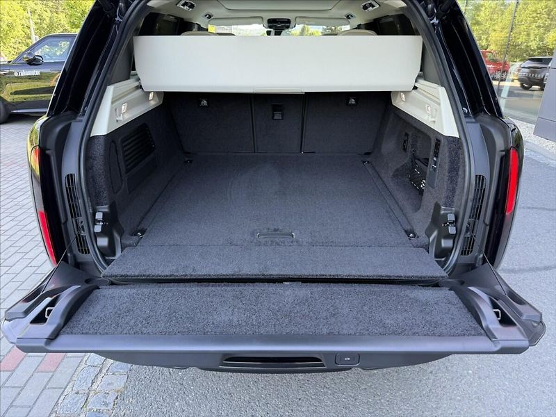Land Rover Range Rover 3,0 HSE D350 - fotka 42 z 44