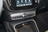 Volvo XC40 B4 PLUS Dark, 360°, LED Pixel - náhled 33