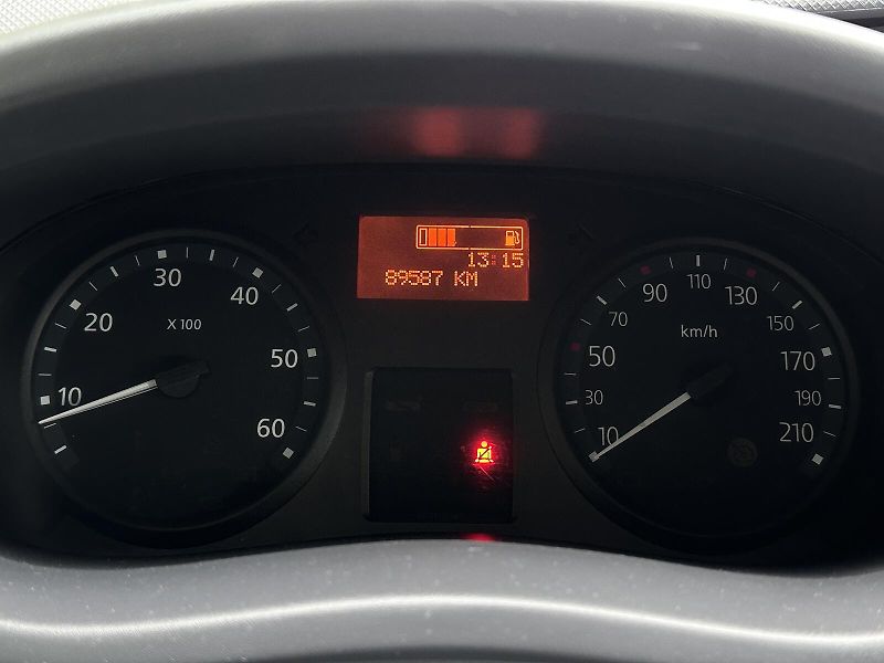 Renault Trafic 2.0dCi 90PS L1-H1 6RM CHLAĎÁK - fotka 23 z 28