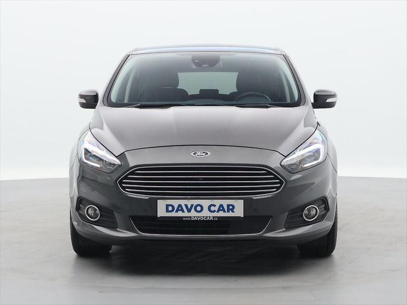 Ford S-MAX 2,0 TDCI 110kW Titanium Pano - fotka 2 z 30