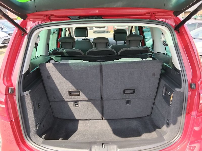 Seat Alhambra (2013) - fotka 7 z 45