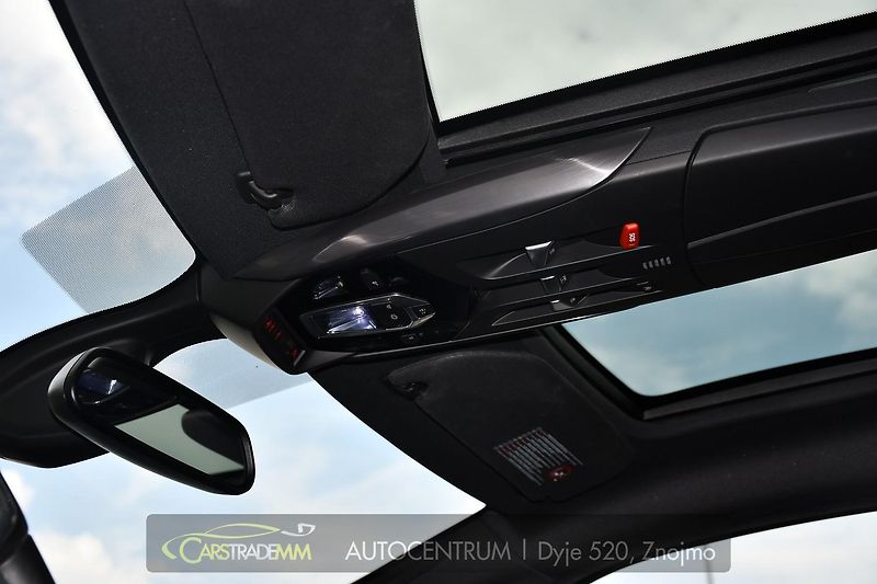 Citroën DS5 2.0HDi PANORAMA KESSY - fotka 40 z 46
