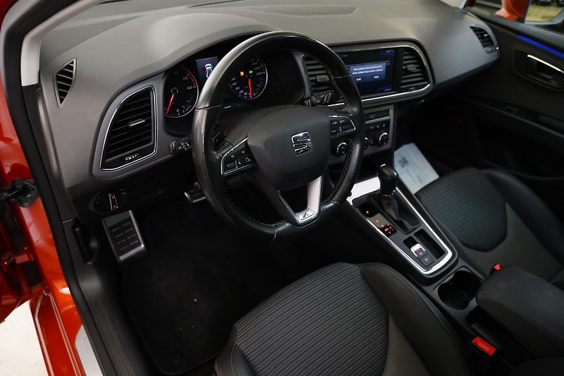 Seat Leon - fotka 5 z 6