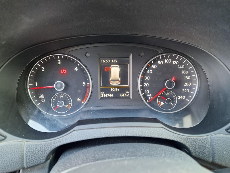 Seat Alhambra 2,0TDI 110KW STYLE 7MÍST  - fotka 16 z 22
