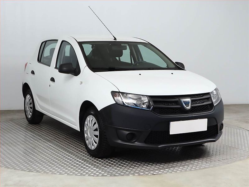 Dacia Sandero (2015) 1.2 16V - fotka 1 z 11