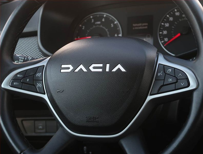 Dacia Jogger (2024) 1.0 TCe, LPG, ČR,1.maj - fotka 19 z 19