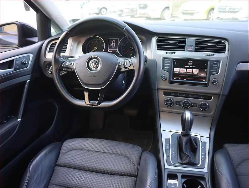 Volkswagen Golf (2016) Comfortline 1.4 TSI, Automat - fotka 7 z 20