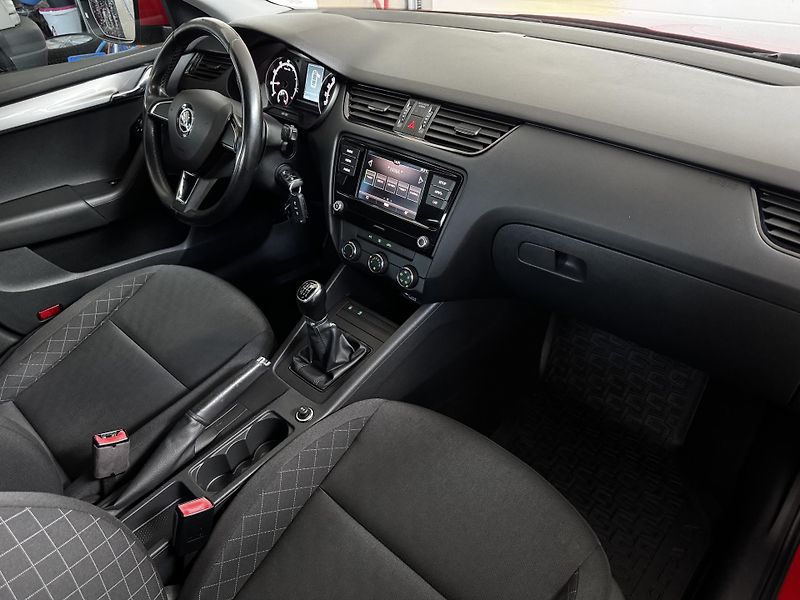 Škoda Octavia (2018) 1.0 TSI 85 KW - CZ - fotka 19 z 22