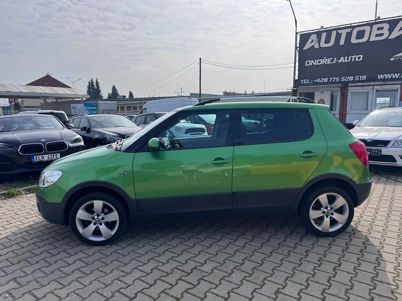 Škoda Fabia (2012) SCOUT 1,2 TSI 63 KW 2. MAJ - fotka 2 z 50