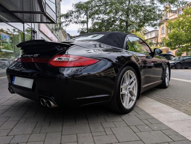 Porsche 911 (2009) Výjimečně zachovalé Porsche 91 - fotka 3 z 11