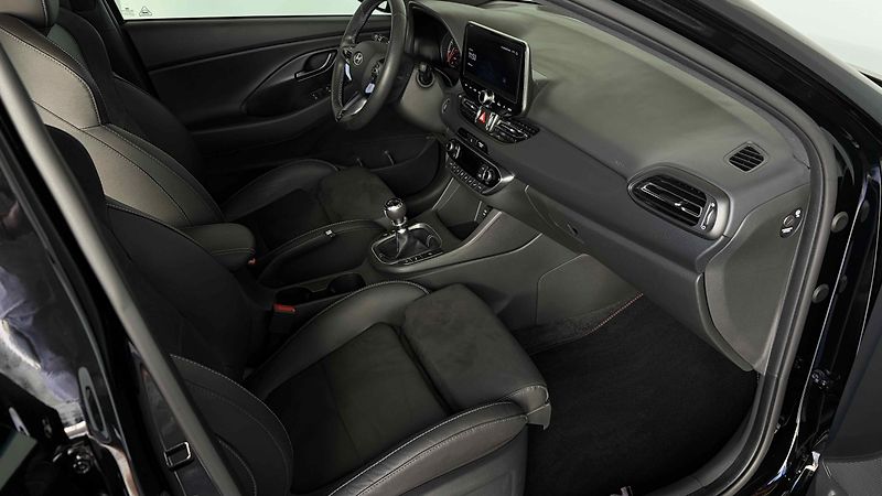 Hyundai i30 (2024) N-Perfor-206kW-26tkm-PPF-8xALU - fotka 12 z 18
