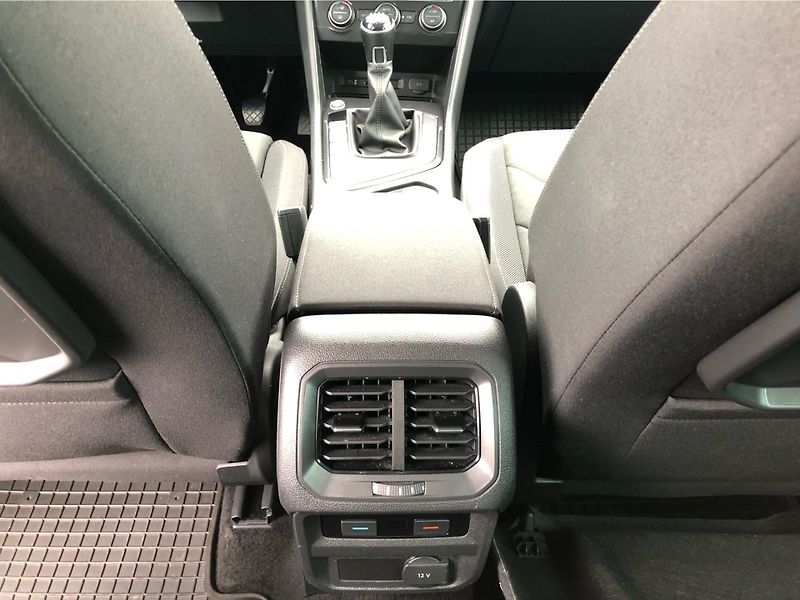 Volkswagen Tiguan 1.4 TSI Maraton Edition - fotka 22 z 27