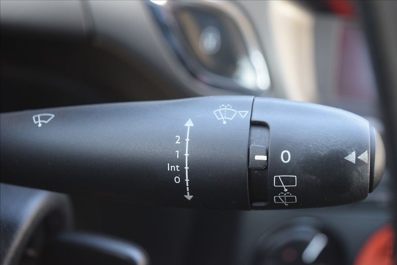 Citroën C3 1,2 66kw DIG.KLIMA BEZ KOROZE - fotka 26 z 36