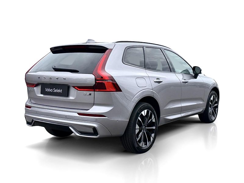 Volvo XC60 B5 AWD PLUS DARK +komplety kol - fotka 6 z 49
