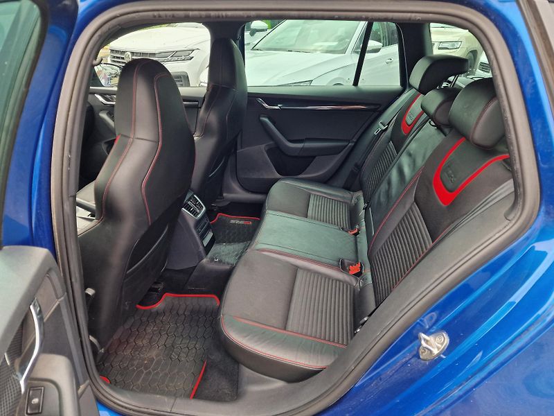 Škoda Octavia RS 2,0TDI 135KW  - fotka 8 z 23