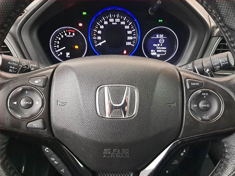 Honda HR-V (2019) 1.5 i-VTEC, Automat - fotka 18 z 21