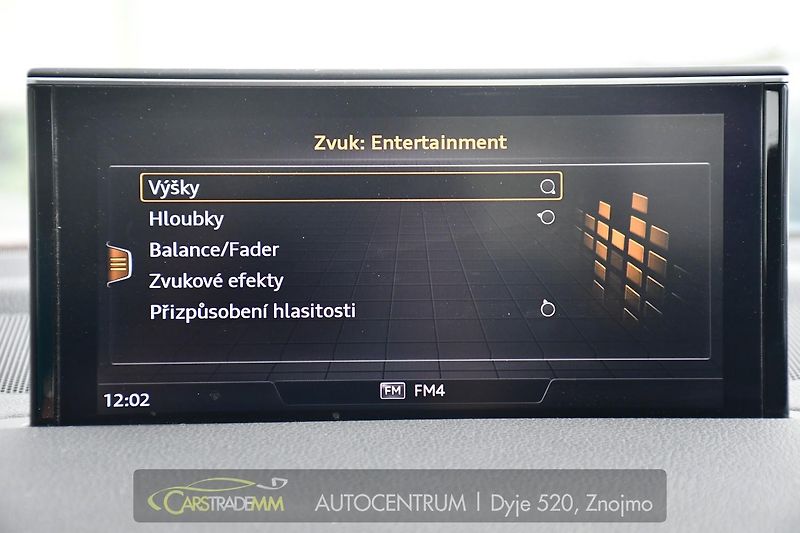 Audi Q7 3.0TDi S-LINE TAŽNÉ REZERVACE - fotka 39 z 55