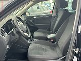 Volkswagen Tiguan (2021) 2.0 TDi 4x4, DSG, LED, kamera - náhled 9