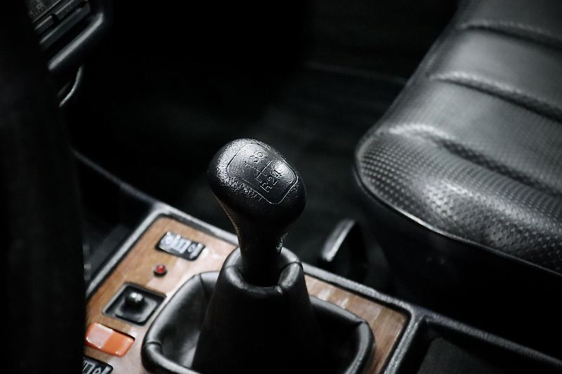 Mercedes-Benz 190 D 2.5 OM602 W201 - fotka 21 z 32